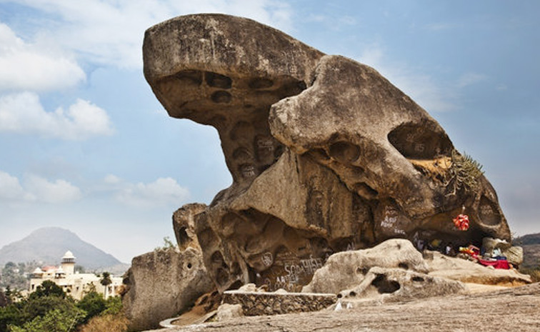 Toad-Rock.jpg 6