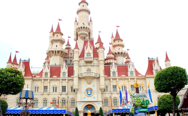 universalstudios-singapore-1.jpg
