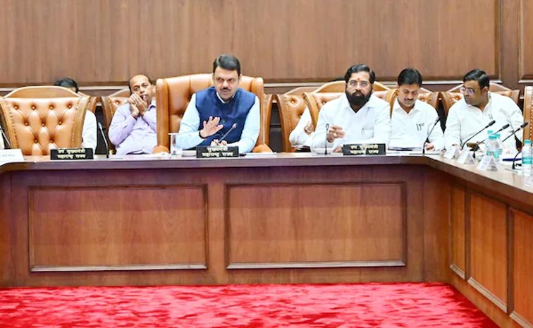 Fadnavis_Maha.jpg