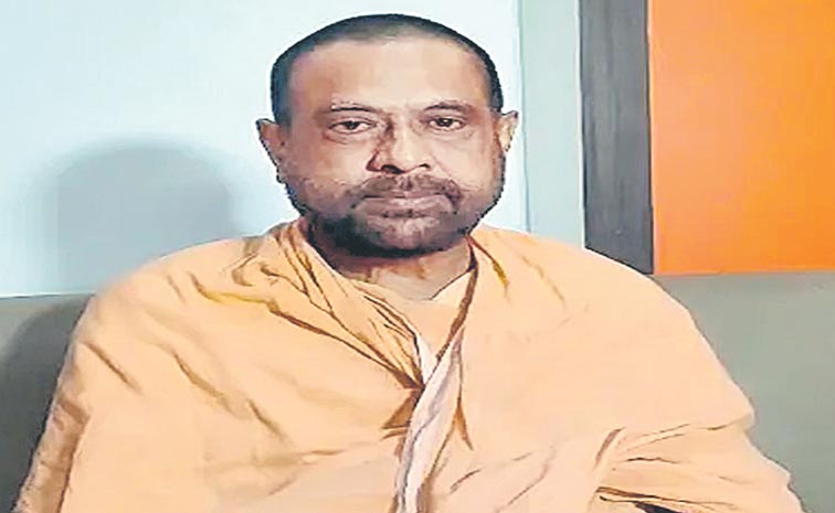 KARTIK-MAHARAJ.jpg