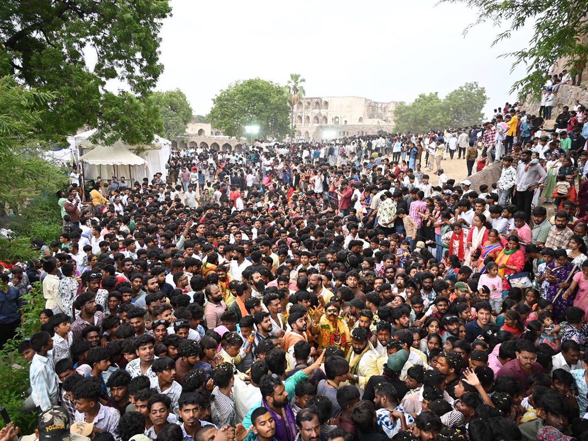 Golconda_20Bonalu_202025_20Photos__20_2811_29.jpg 11