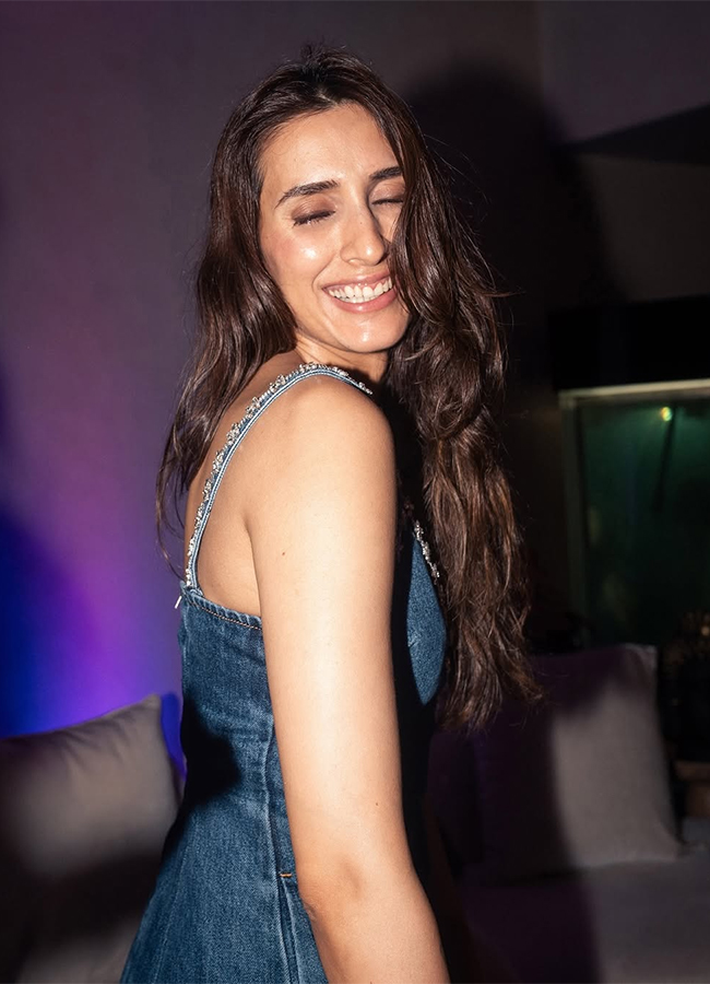 Inside_20Pragya_20Kapoor_20birthday_20bash_20Tamannaah_20Bhatia_20viral_20photos_13.jpg 13