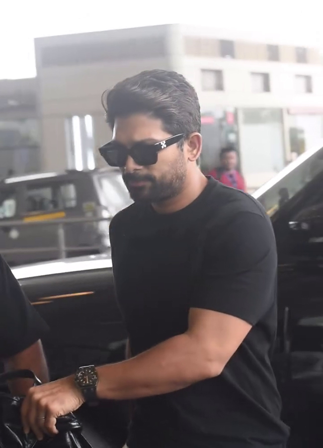 allu_20arjun_20atlee_20movie_20shooting_20in_20mumbai_20photos__20_284_29.jpg 4