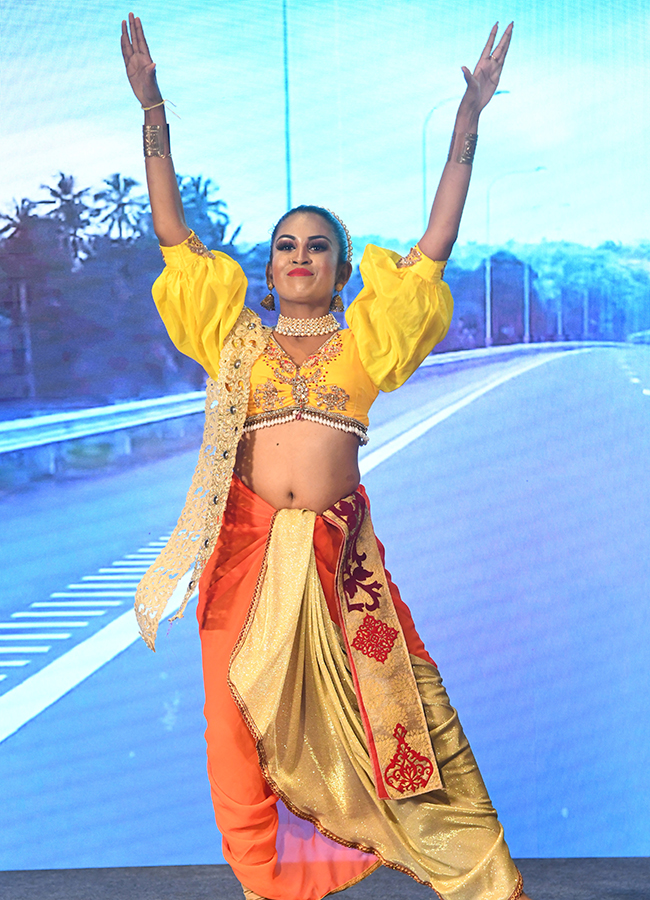 Sri_20Lanka_20Tourism_20Promotion_20At_20Hyderabad_20Photos__20_289_29.jpg 9