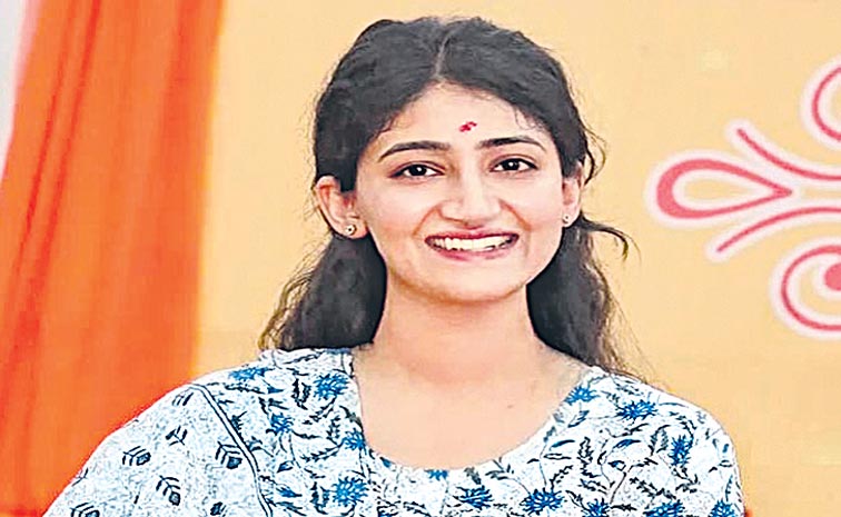 Neha-IAS756.jpg