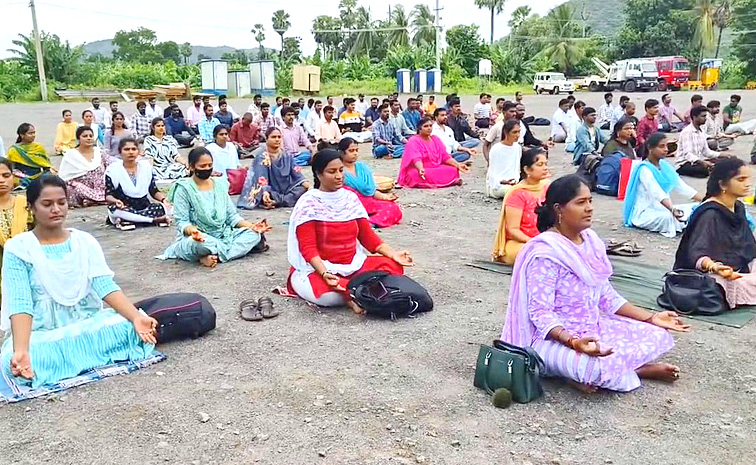 Yoga.jpg