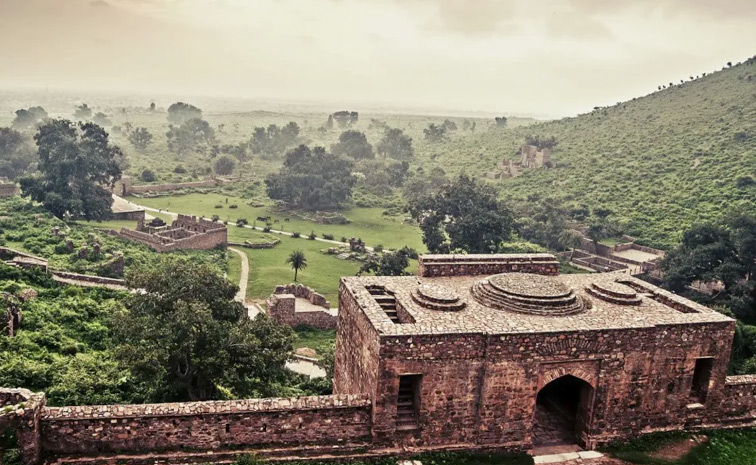 bhangrahfort.jpg 2