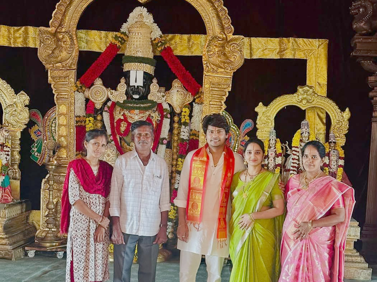 Comedian_20Kevvu_20Karthik_20And_20His_20wife_20Visited_20Temples_20Photos_20_2812_29_1.jpg 11