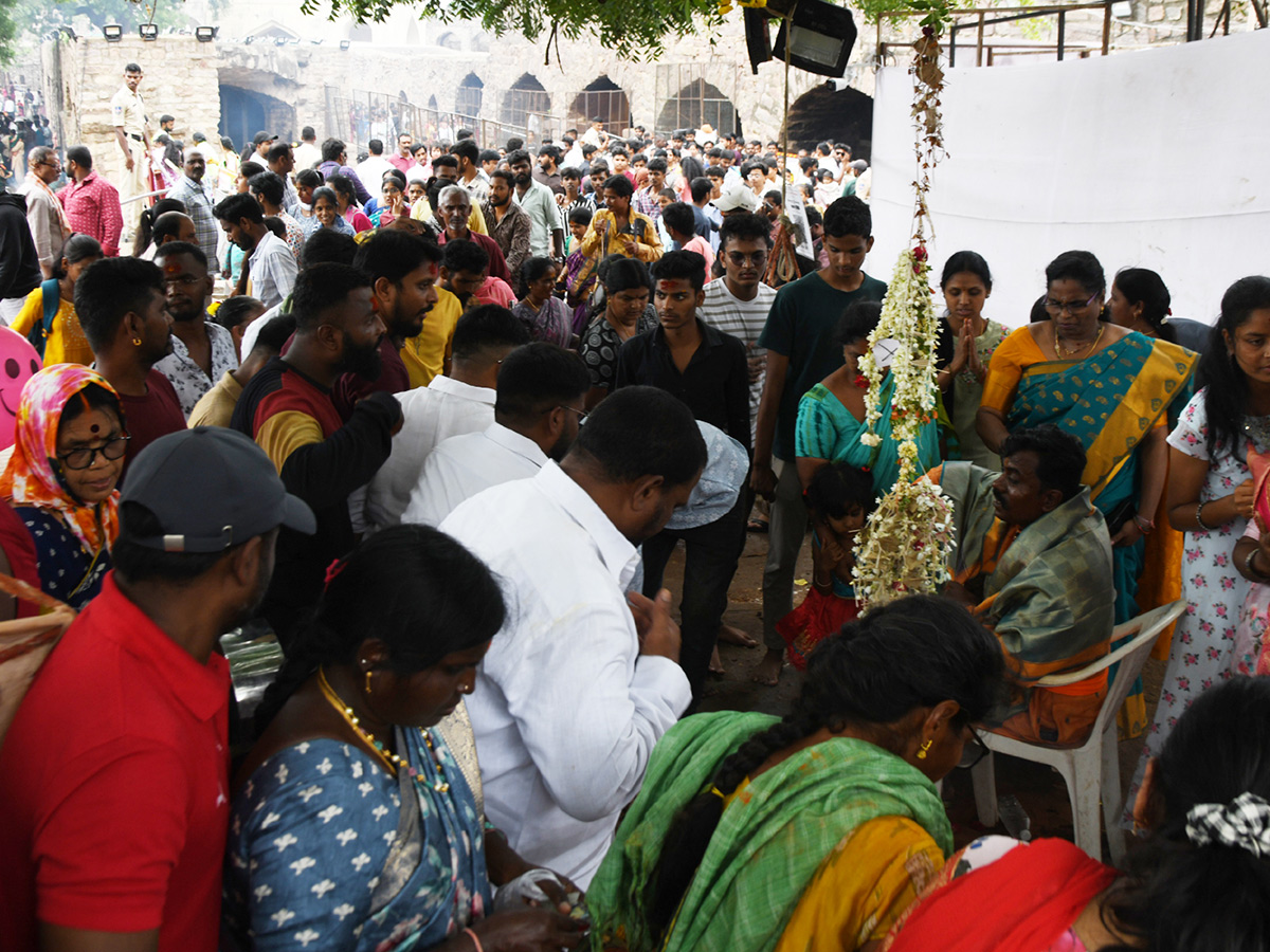 Devotional_20_20Bonalu_202025_20Celebrations_20In_20Golconda_20Telangana__20_2823_29.jpg 23