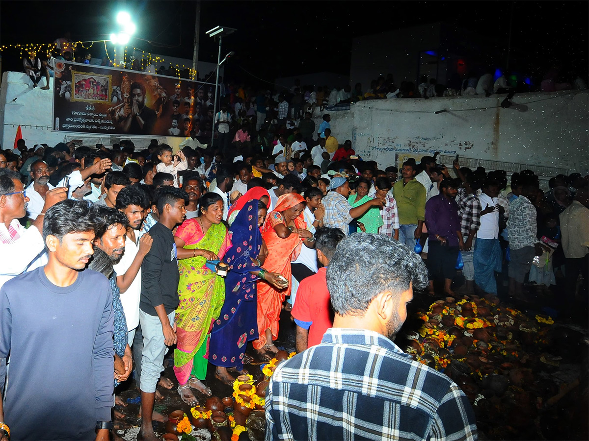 Gugudu_20Kullai_20Swamy_20Temple_20At_20Anantapur_20Photos_17.jpg 15