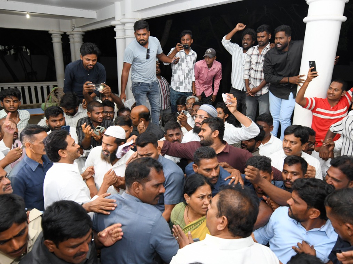 Jgan_20sir_20at_20pulivendula_2010.jpg 3