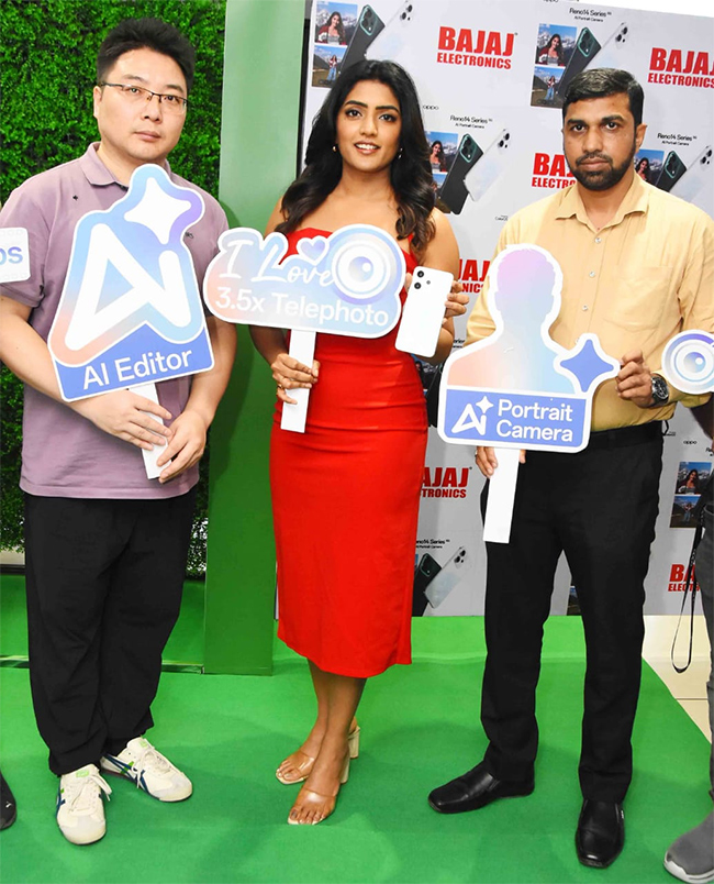 Actress_20Eesha_20Rebba_20Unveils_20All_20New_20OPPO_20Reno14_20Series__20_2811_29.jpg 11