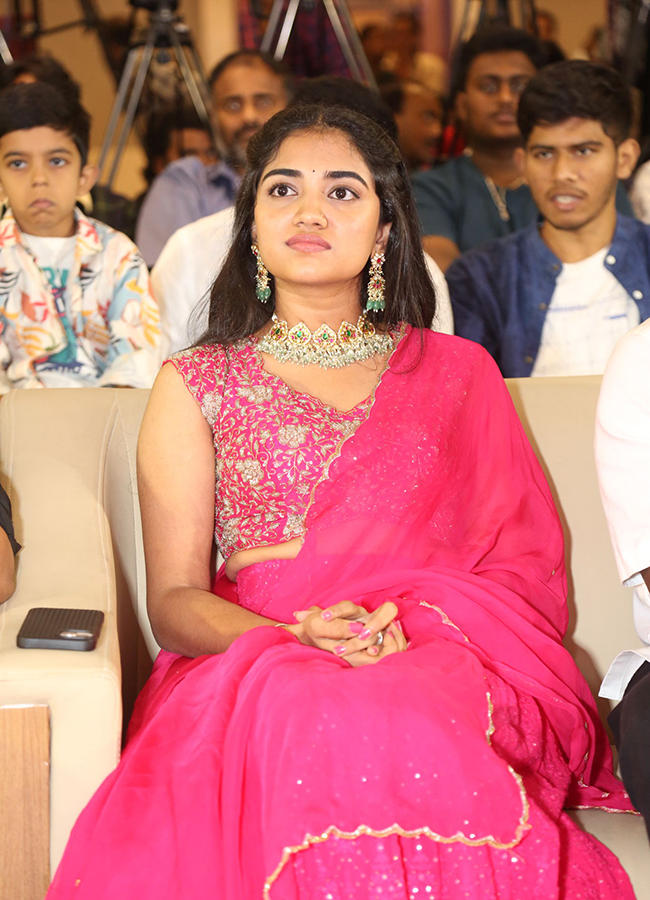 Oh_20Bhama_20Ayyo_20Rama_20Movie_20Actress_20Malavika_20Manoj_20Photos__20_283_29.jpg 3