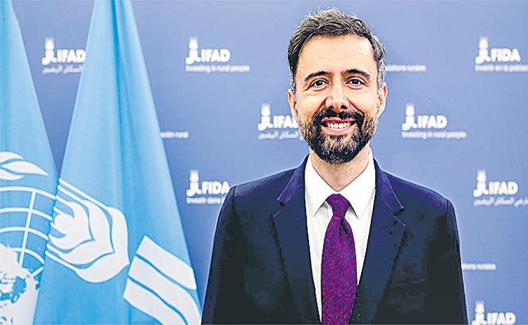 ALVARO-LARIO.jpg