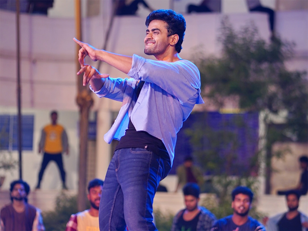 Gautham_20Krishna_20Solo_20Boy_20Movie_20Shooting_20Stills_20HD__20_288_29.jpg 8