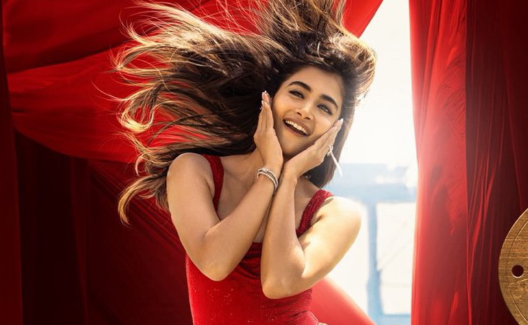 coolie-song-pooja-hegde.jpg