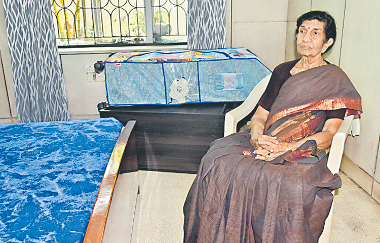 srilaxmamma.jpg
