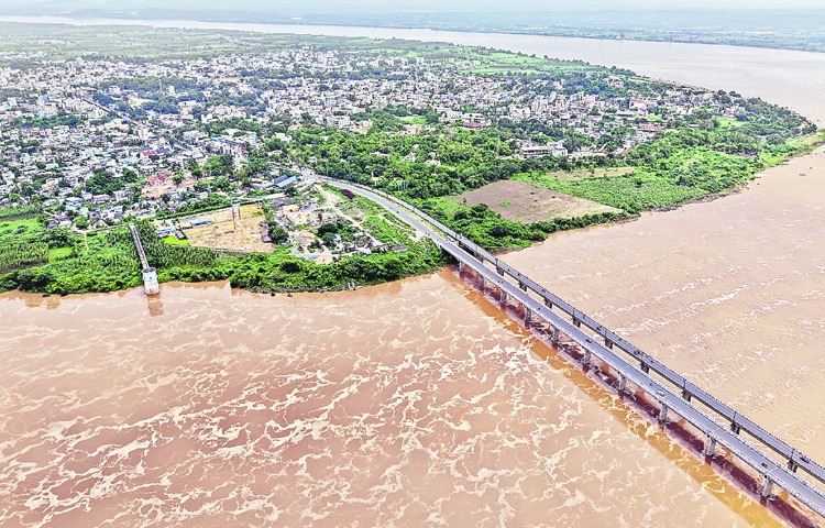 bridge.jpg