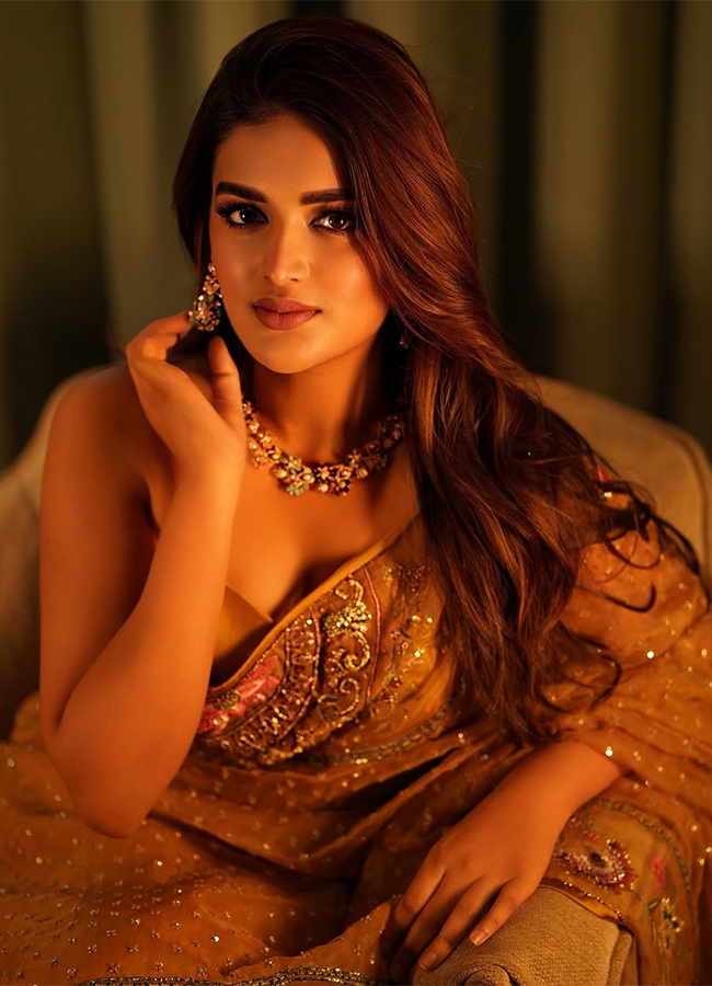 Actress_20Nidhi_20Agarwal_20Latest_20Photos_20Viral__20_2820_29.jpg 20