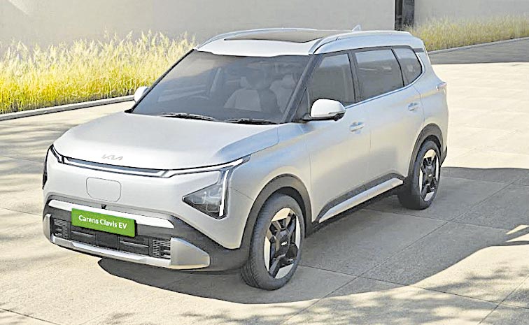 KIA-CARENS.jpg