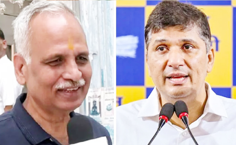 Satyendar_20Jain_Saurabh_20Bharadwaj.jpg