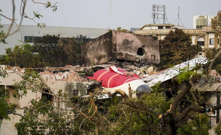 Sets-Up-Rs-500-Crore-Welfar.jpg