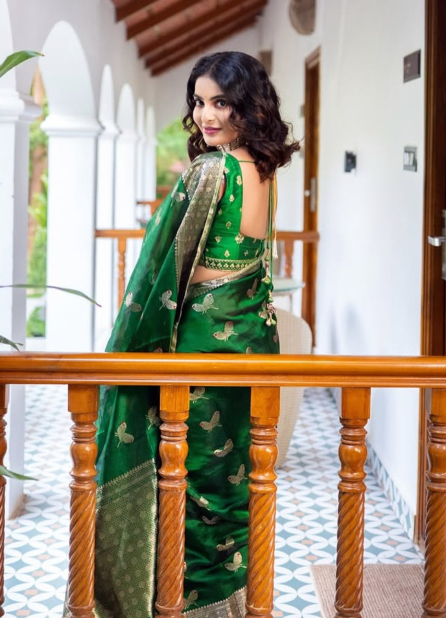 ananya_20nagalla9.jpg 10