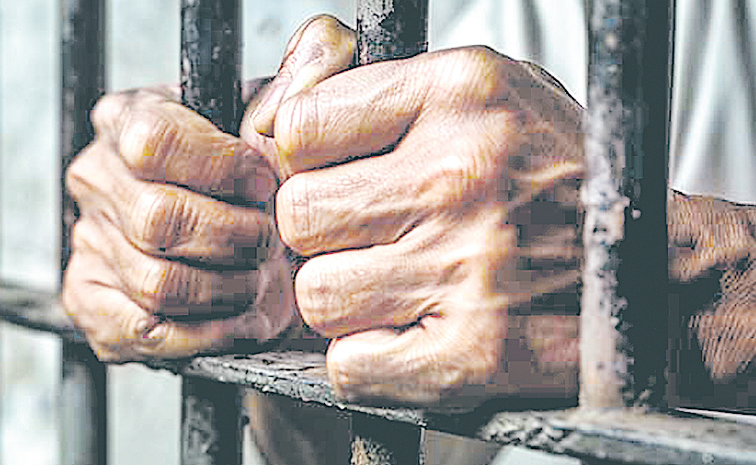 prisoner-hands.jpg
