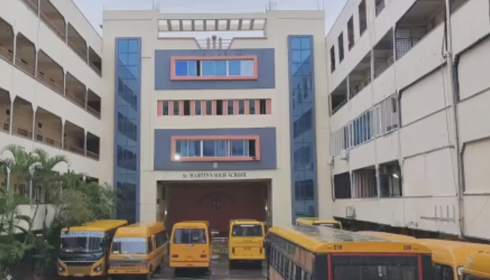 school1.jpg
