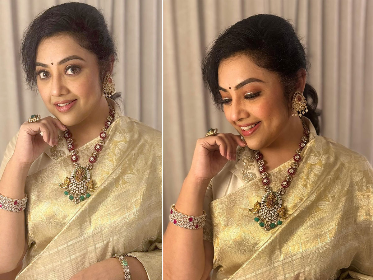 Actress_20Meena_20Latest_20Beautiful_20Photos_20_2810_29.jpg 1