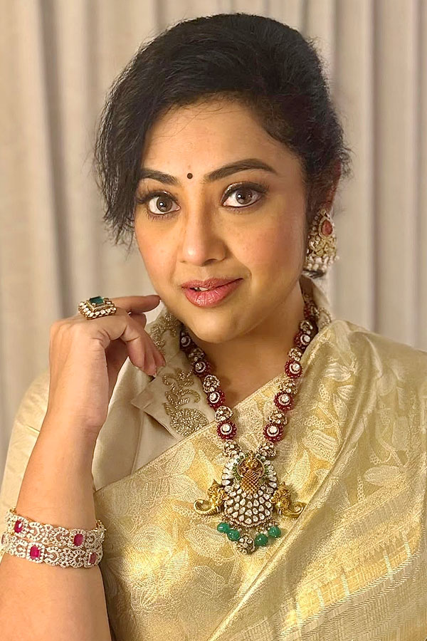 Actress_20Meena_20Latest_20Beautiful_20Photos_20_281_29.jpg 2