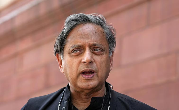 Sashitharoor_News.jpg