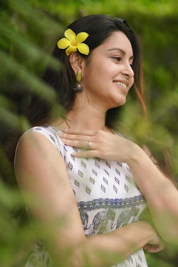 Tollywood_20Actress_20Abhinaya_20enjoying_20Her_20Kerala_20vacation_20Photos_20_283_29.jpg 4