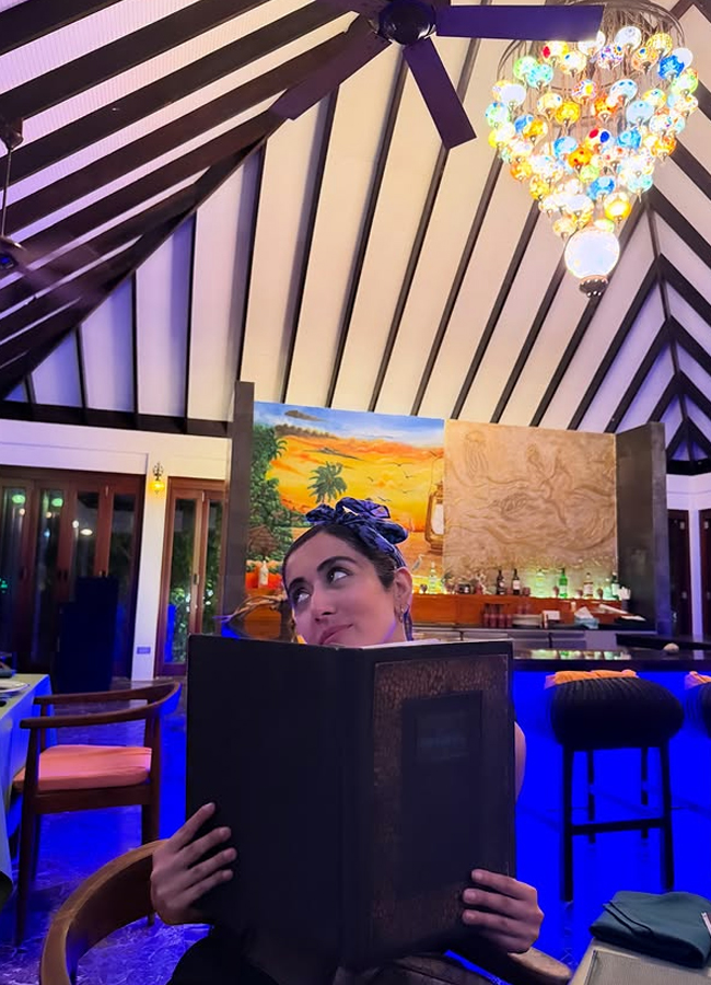 jonitagandhi10.jpg 11