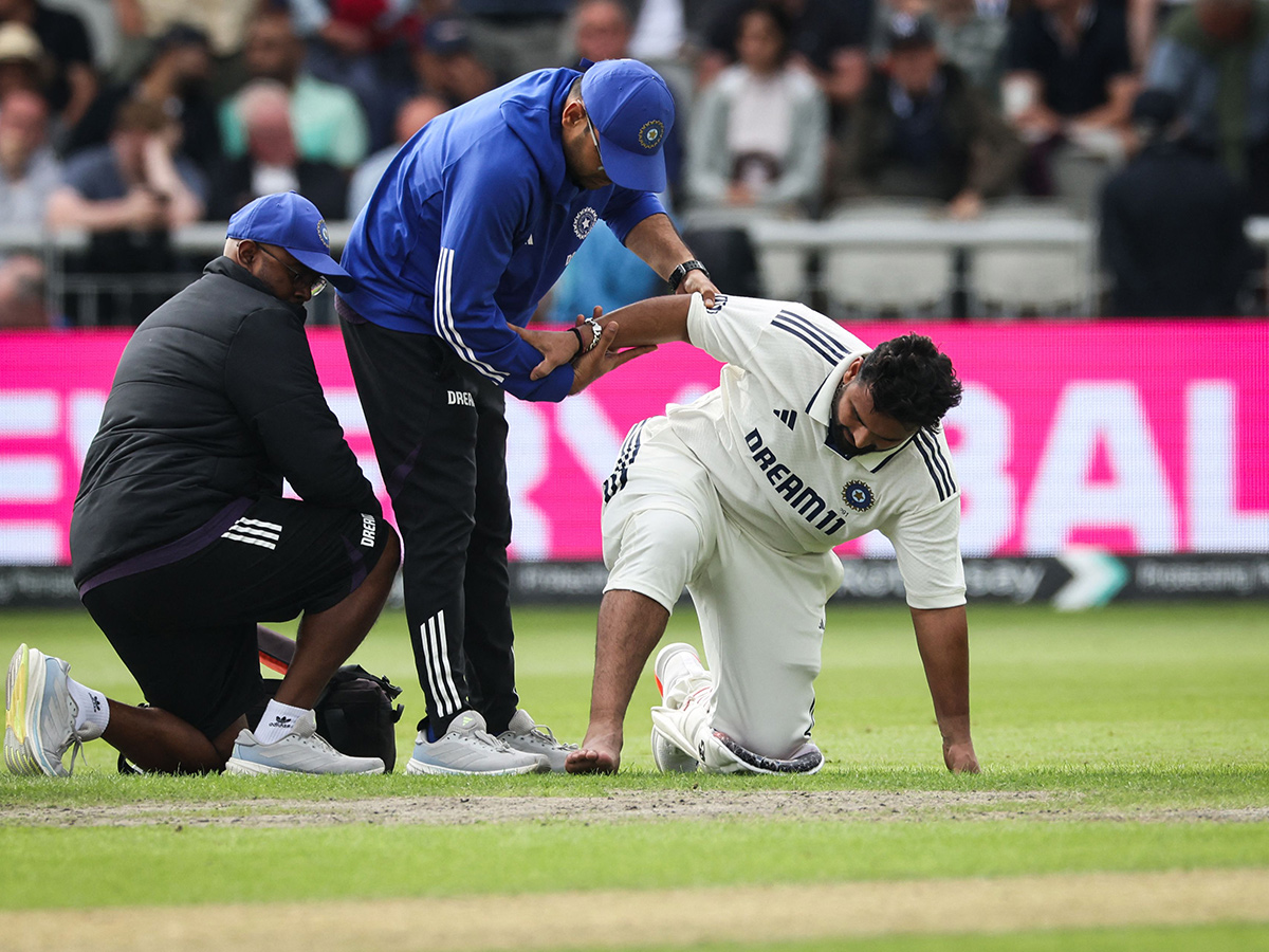Rishabh_20Pant_20injury_20fourth_20test_20India_20and_20England_20Photos_4.jpg 4