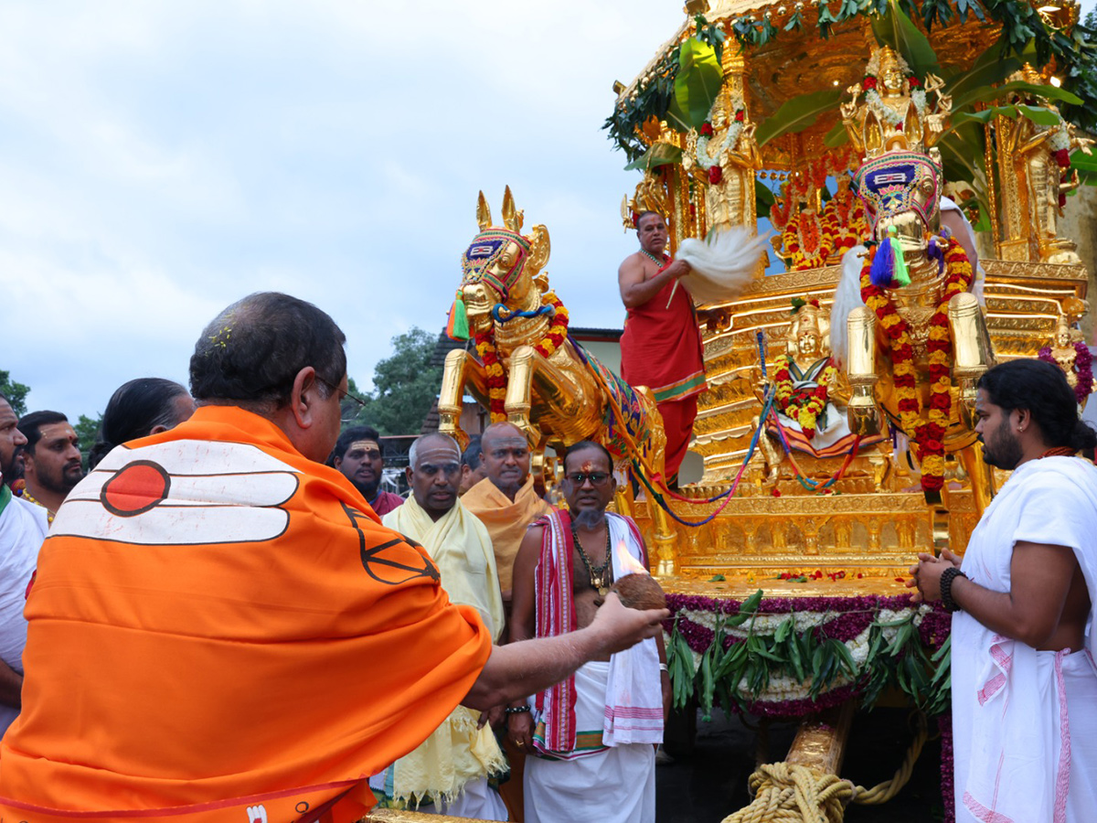 Swarna_20Rathotsavam_20Celebration_20Grandly_20Held_20In_20Srisailam_20__20_2810_29.jpg 10