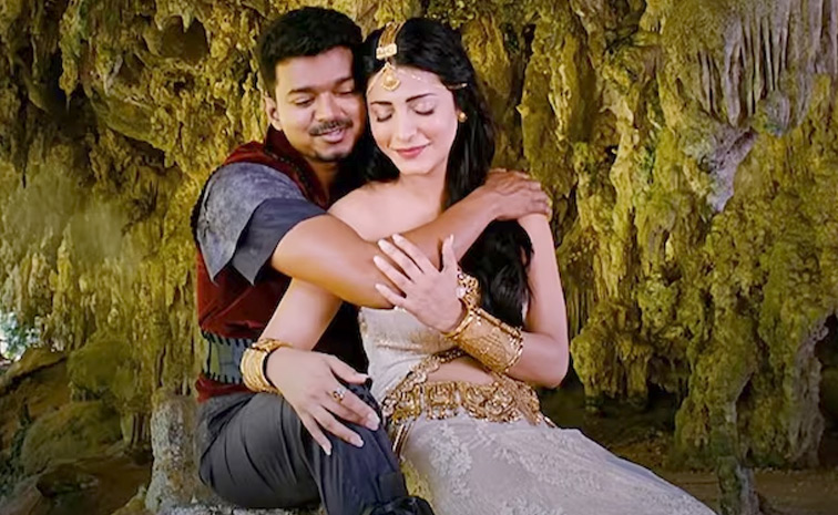 Actress_20Shruti_20Haasan_20completes_2016_20years_20In_20The_20industry_20Details_20Photos_20_282_29.jpg 3