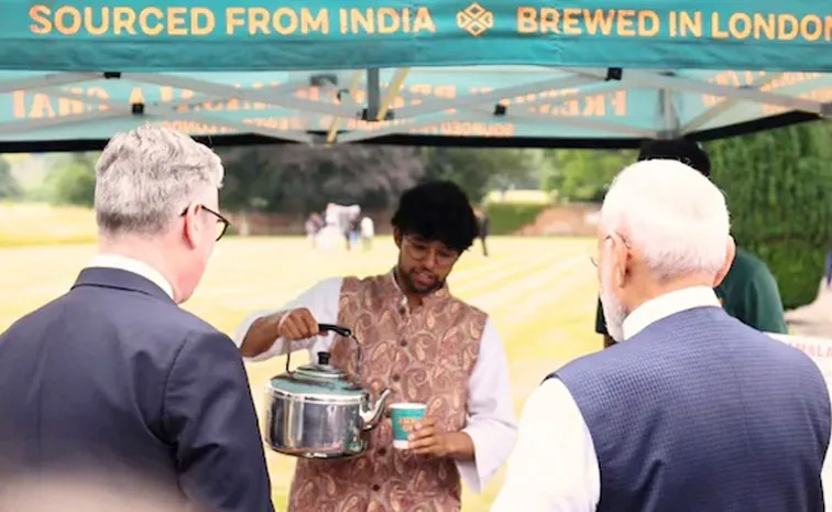 Modi_LondonChaiqwala.jpg