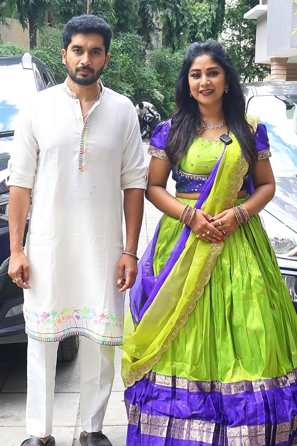 Serial_20Actor_20Paritala_20Nirupam_20Starting_20New_20Business_20Photos_20_2810_29.jpg 8