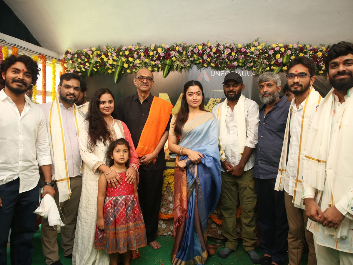 Rashmika_20Mandanna_20MYSAA_20Movie_20Opening_20Photos_20_286_29.jpg 1