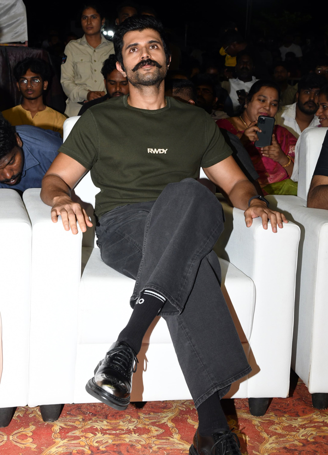 kingdom_20movie_20trailer_20launch_20event_20at_20tirupathi1.jpg 2