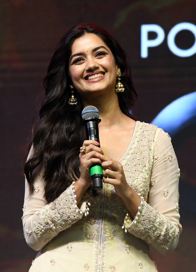 kingdom_20movie_20trailer_20launch_20event_20at_20tirupathi15.jpg 16