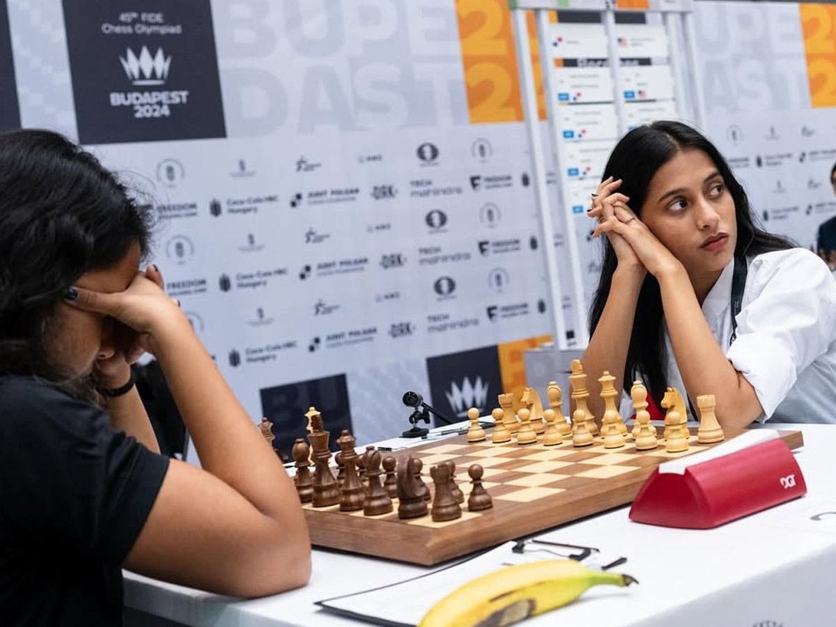 Divya_20Deshmukh_20is_20the_20first_20Indian_20woman_20champion_2C_20Becomes_20Grandmaster_20Photos_20_2810_29.jpg 11