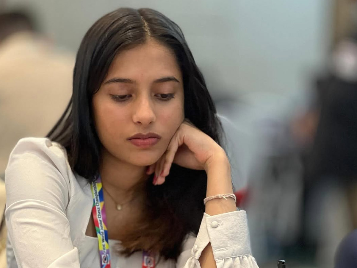 Divya_20Deshmukh_20is_20the_20first_20Indian_20woman_20champion_2C_20Becomes_20Grandmaster_20Photos_20_2817_29.jpg 18