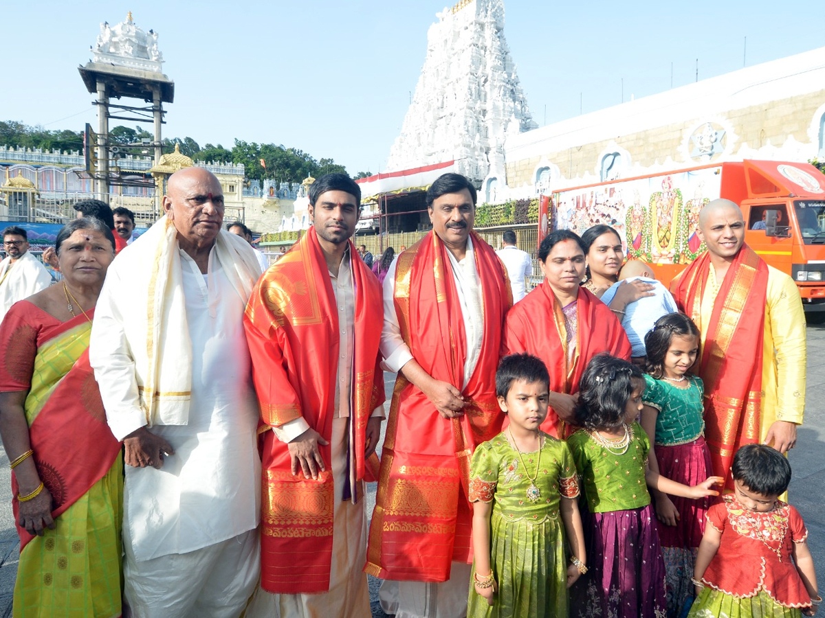 Kireeti_20in_20tirumala1.jpg 1