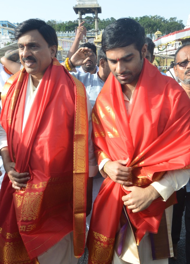 Kireeti_20in_20tirumala5.jpg 5