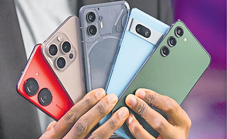 SMARTPHONES.jpg