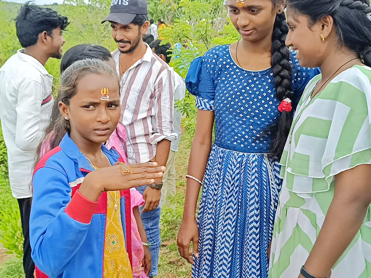 Tella_20Panchami_20in_20Mahabubnagar__20_2815_29.jpg 15
