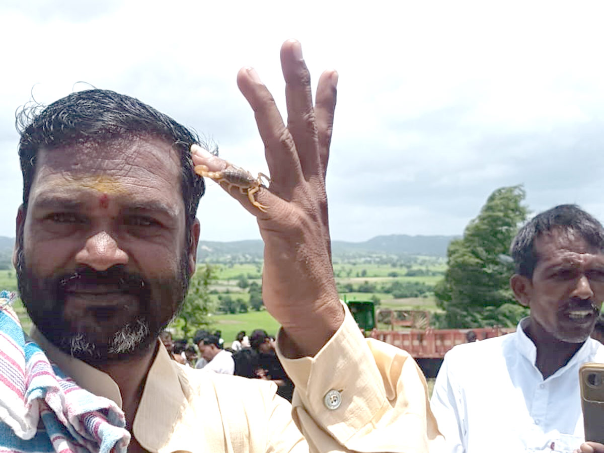 Tella_20Panchami_20in_20Mahabubnagar__20_2818_29.jpg 18