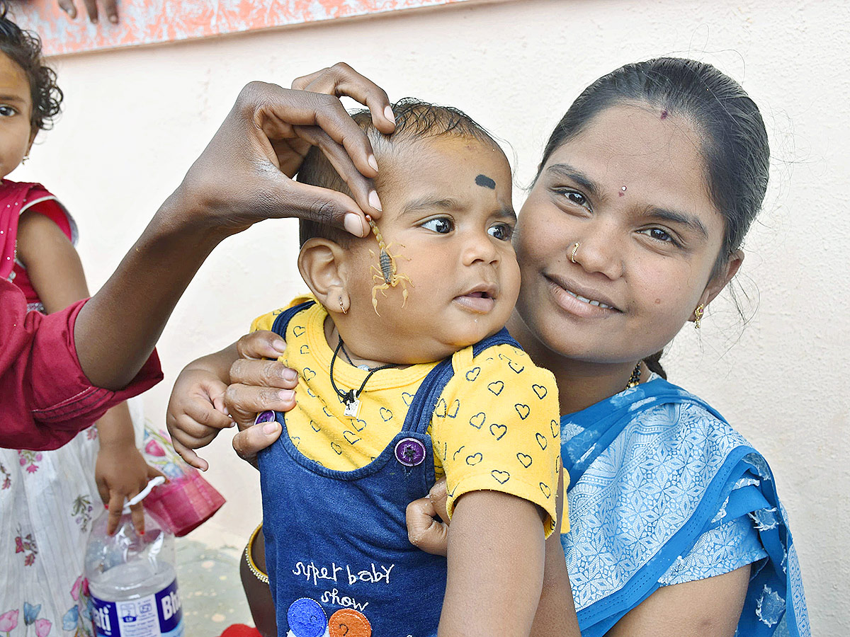 Tella_20Panchami_20in_20Mahabubnagar__20_2824_29.jpg 24